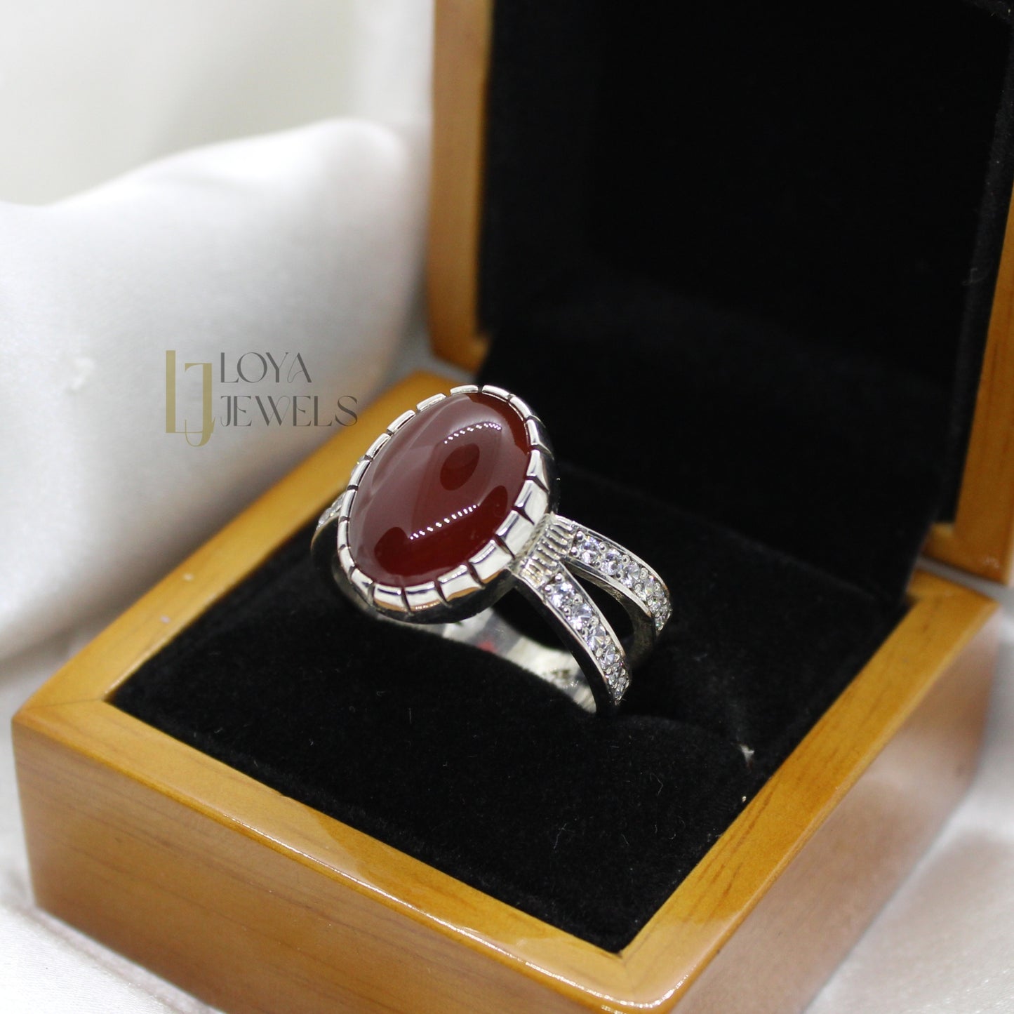 Natural Women Aqeeq Agate Ring