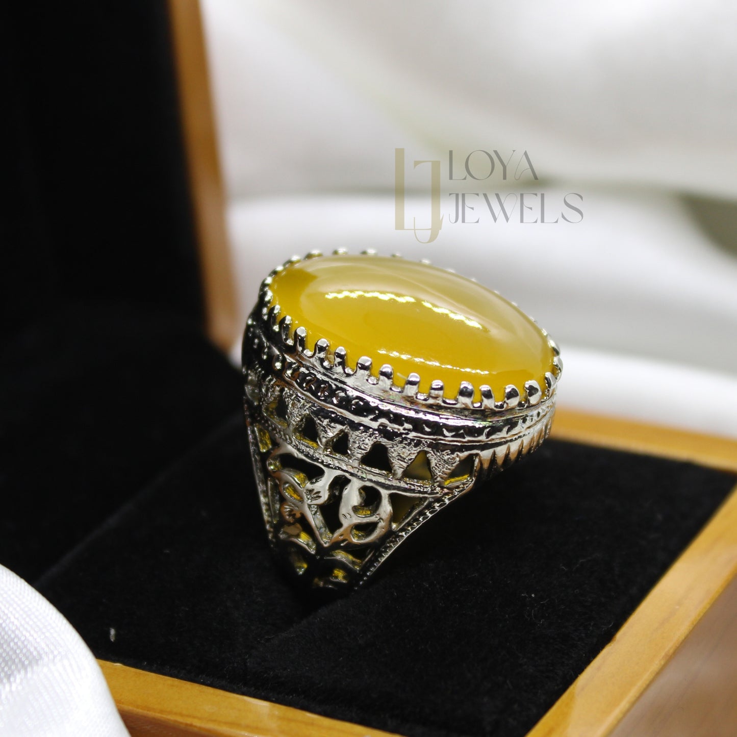 Natural Yellow Aqeeq Ring