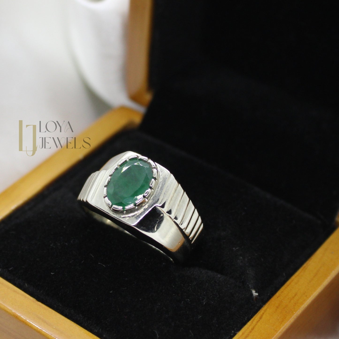 Natural Green Emerald Panna Ring