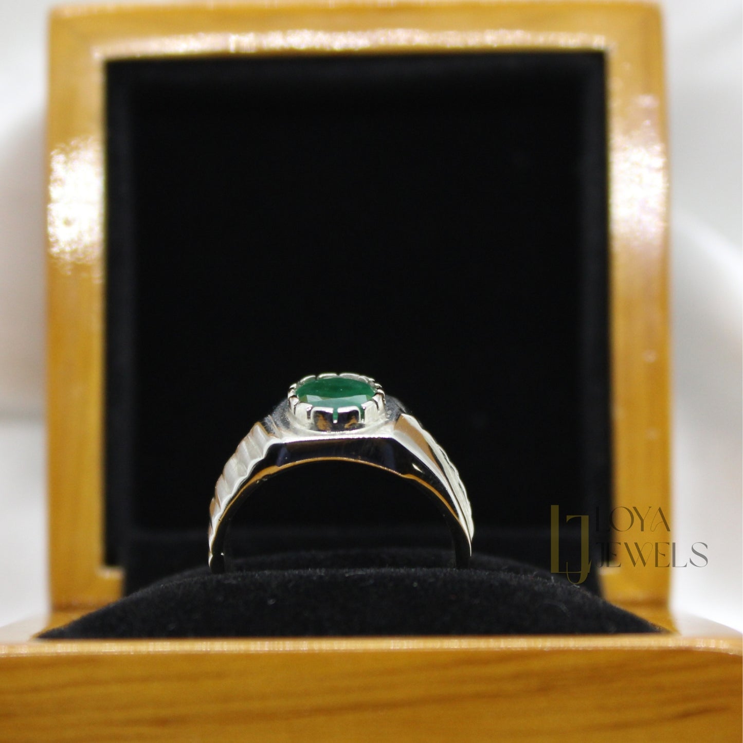 Natural Green Emerald Panna Ring