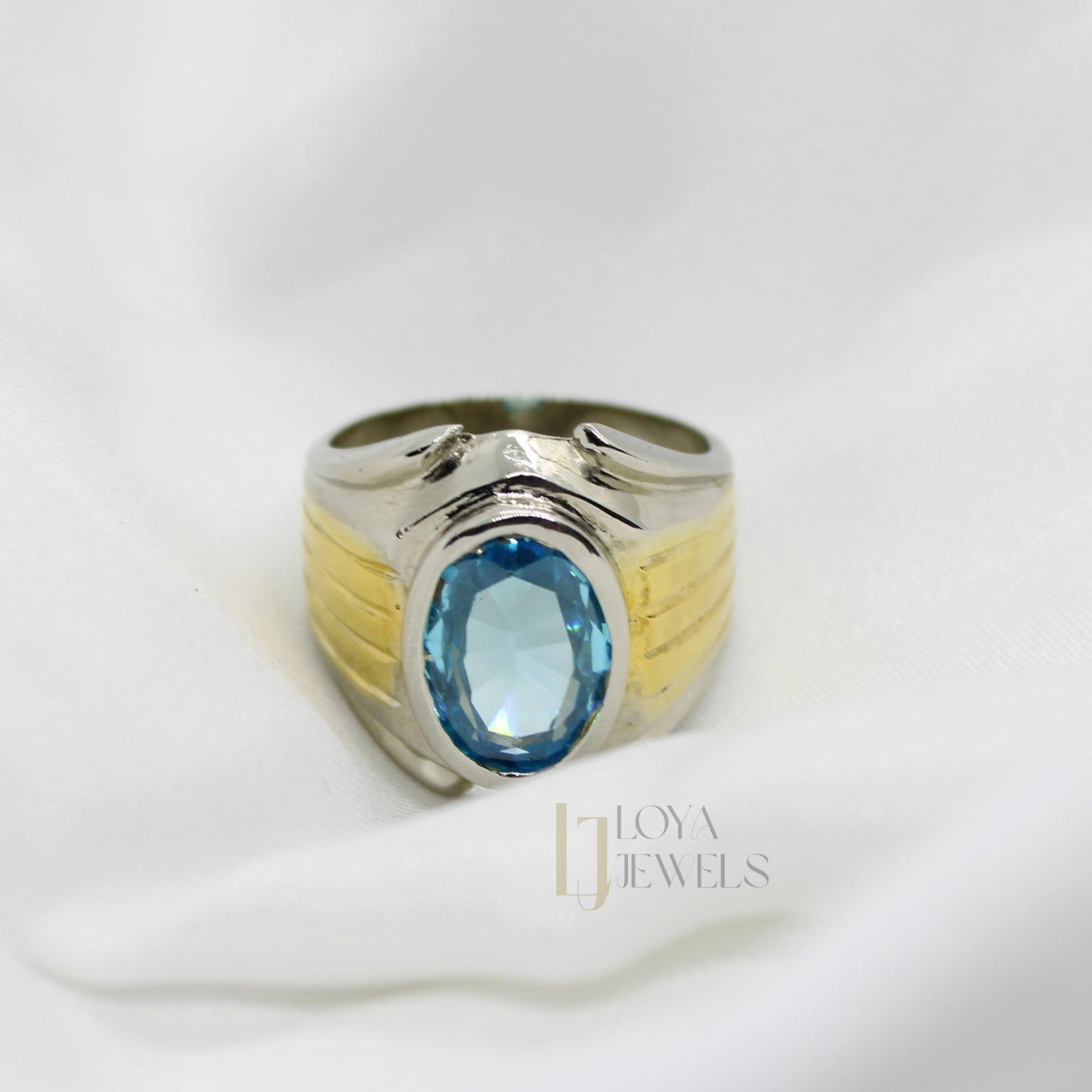 Natural Blue Topaz Ring