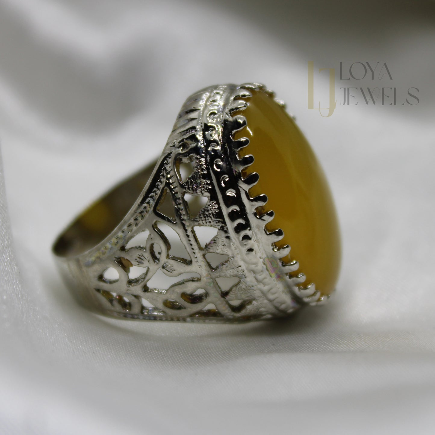 Natural Yellow Aqeeq Ring